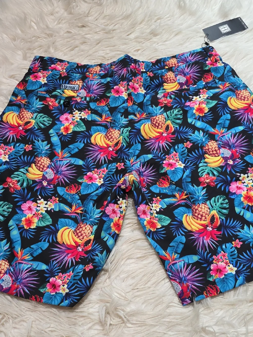 NWT Hreski Tropical Fruits Golf Shorts- Size 36